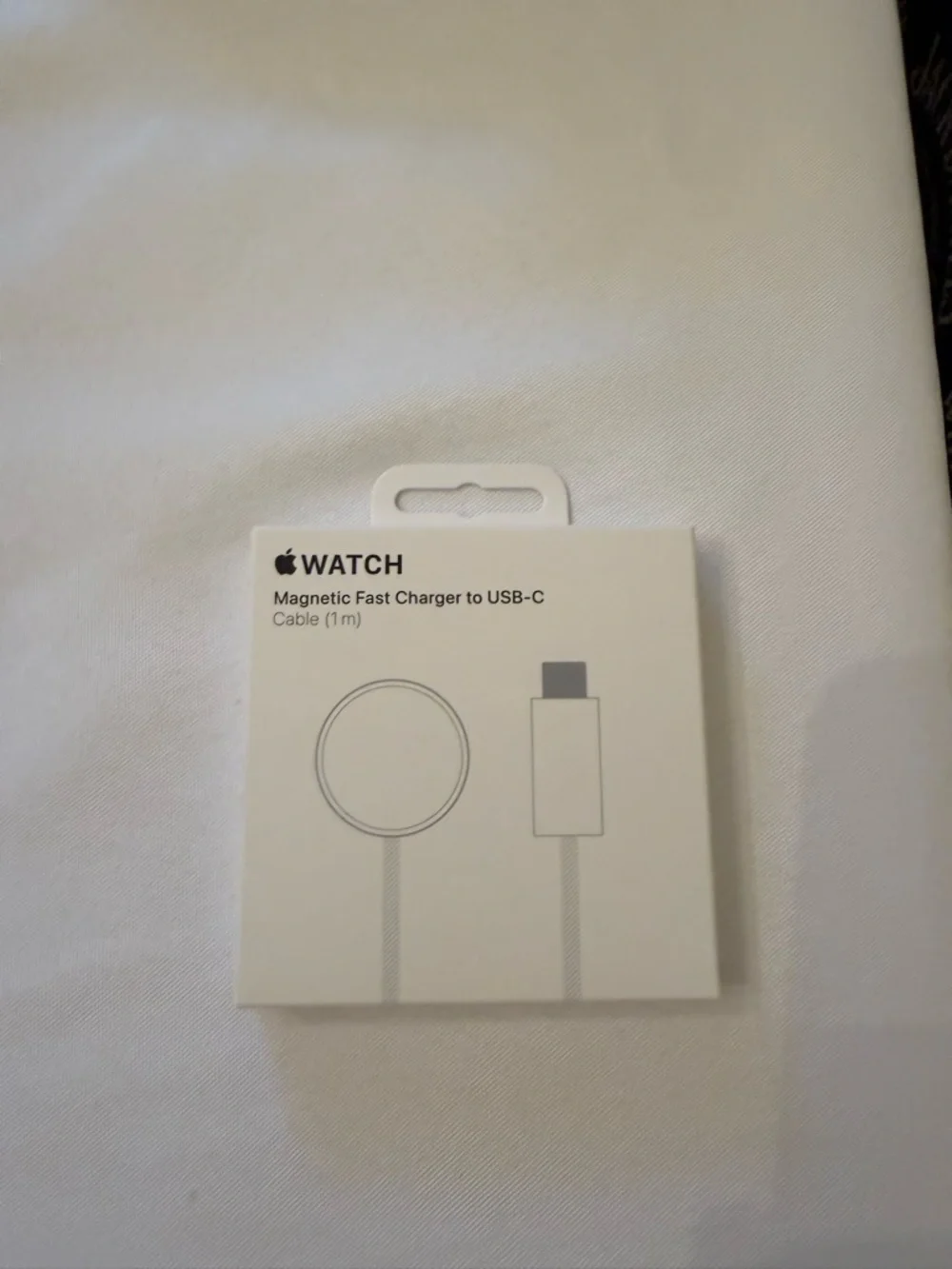 Apple Store White Braided Magnetic Fast Charging Cable with USB-C